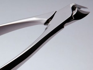 SUWADAのミラー型爪切り