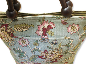 ペパーミント伝統柄ゴブラン織りバッグ正面ポケット