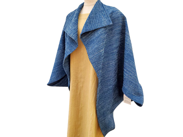 草木染手織 裂織の羽織コート H121 (素材：麻、染色：藍)