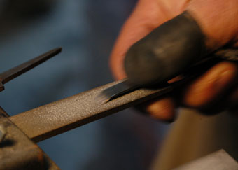 毛抜きの制作工程 ステップ04